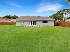 5743 Ludington Drive, Houston TX 77035