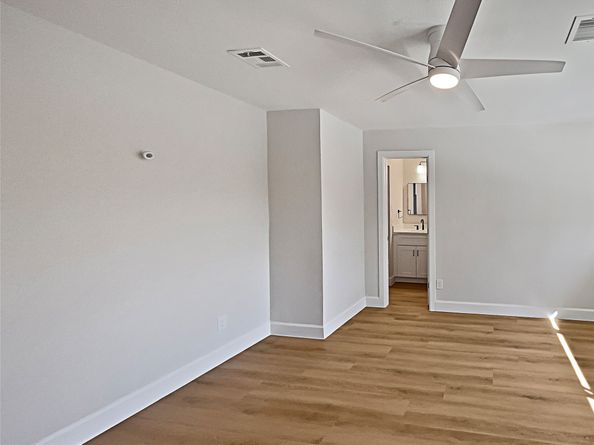 5743 Ludington Drive, Houston TX 77035