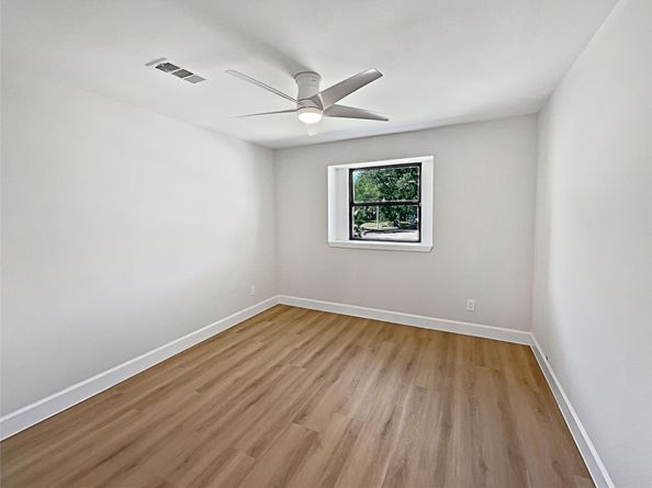 5743 Ludington Drive, Houston TX 77035