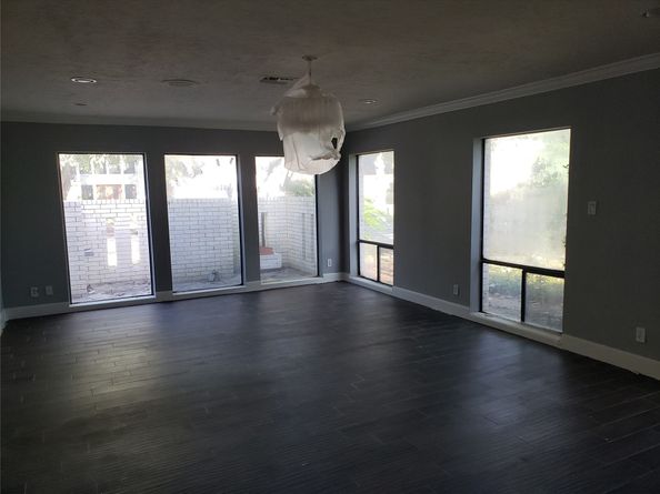 10738 Villa Lea Lane, Houston TX 77071