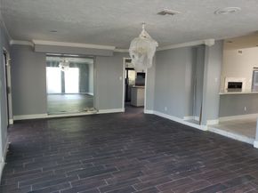 10738 Villa Lea Lane, Houston TX 77071