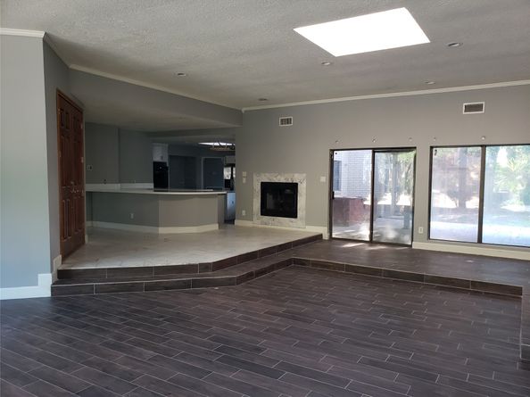 10738 Villa Lea Lane, Houston TX 77071