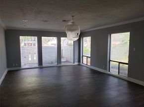 10738 Villa Lea Lane, Houston TX 77071
