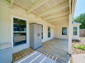 21434 Park Bluff Drive, Katy TX 77450