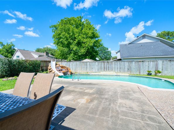 21434 Park Bluff Drive, Katy TX 77450