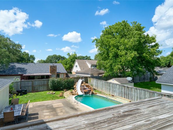 21434 Park Bluff Drive, Katy TX 77450