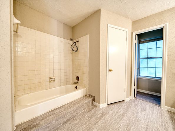21434 Park Bluff Drive, Katy TX 77450
