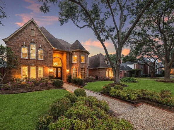 20106 Ambervine Circle, Katy TX 77450