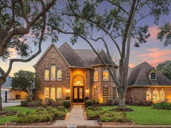 20106 Ambervine Circle