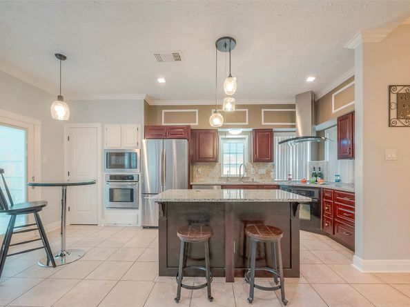 5439 Fern Park Drive, Kingwood TX 77339