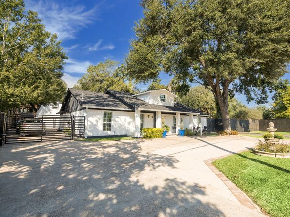 1441 Bingle Road, Houston TX 77055