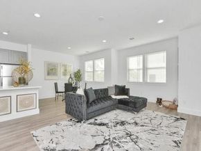 405 Alvia Run Lane, Houston TX 77018