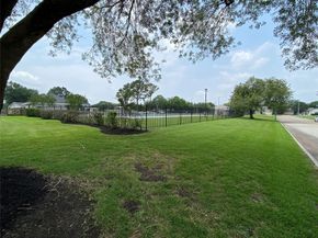 10123 Kent Towne Lane, Sugar Land TX 77498