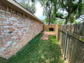 10123 Kent Towne Lane, Sugar Land TX 77498