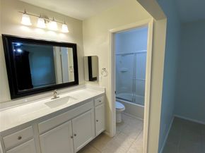 10123 Kent Towne Lane, Sugar Land TX 77498