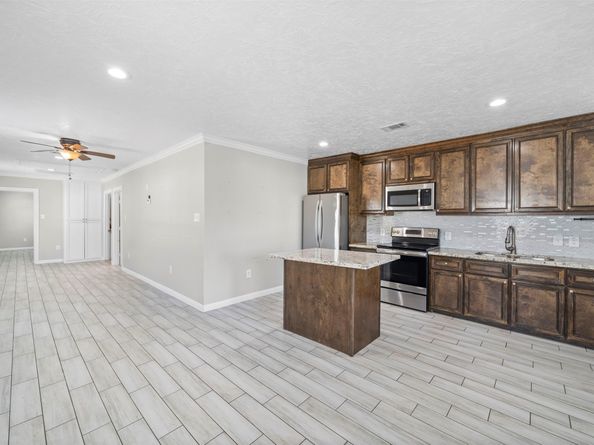 7941 Goode Street, Houston TX 77012