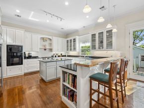 940 Columbia Street, Houston TX 77008