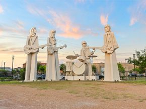 2323 Polk Street 302, Houston TX 77003