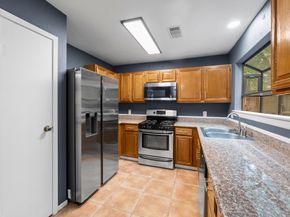 14 W Cobble Hill Circle Circle, The Woodlands TX 77381