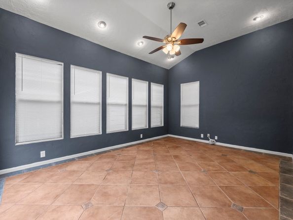 14 W Cobble Hill Circle Circle, The Woodlands TX 77381