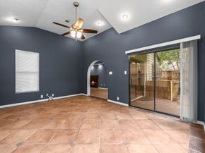 14 W Cobble Hill Circle Circle, The Woodlands TX 77381