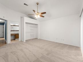 14 W Cobble Hill Circle Circle, The Woodlands TX 77381