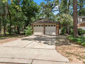 14 W Cobble Hill Circle Circle, The Woodlands TX 77381