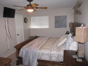 5934 Hummingbird Street, Houston TX 77096
