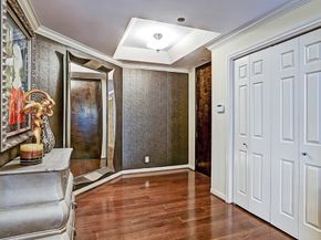 3350 Mccue Road 702, Houston TX 77056