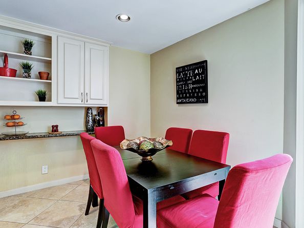 3350 Mccue Road 702, Houston TX 77056
