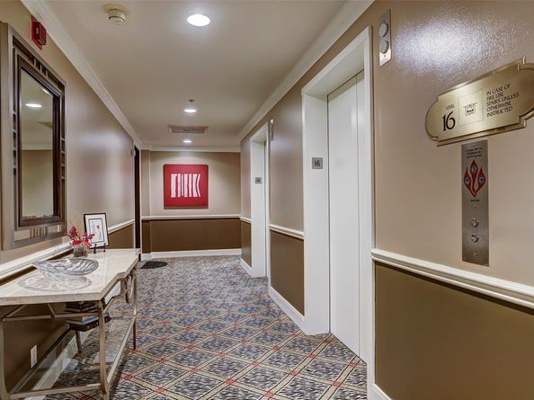 3350 Mccue Road 702, Houston TX 77056