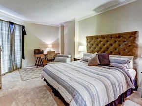 3350 Mccue Road 702, Houston TX 77056