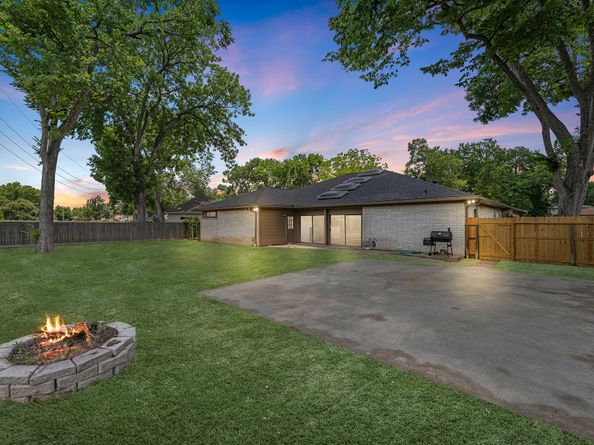 1915 Morton League Road, Richmond TX 77406