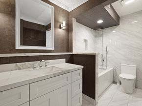 5200 Weslayan Street 101, Houston TX 77005