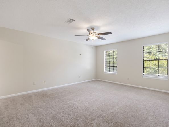 5 Cat Feet Court, The Woodlands TX 77381