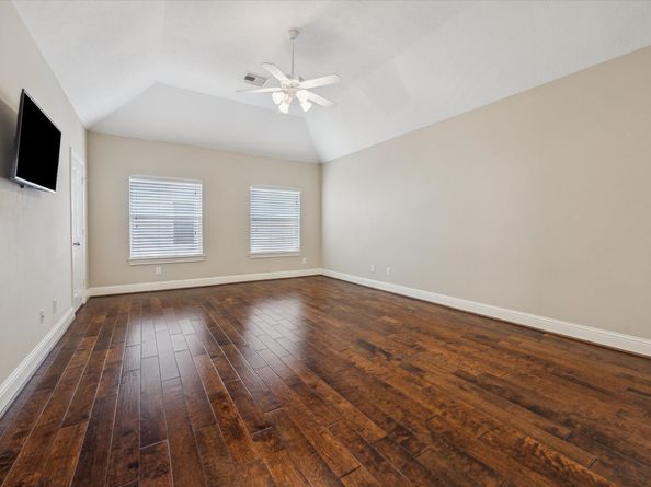 5708 Petty Street B, Houston TX 77007
