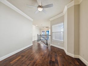5708 Petty Street B, Houston TX 77007