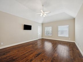 5708 Petty Street B, Houston TX 77007