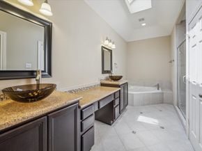 5708 Petty Street B, Houston TX 77007