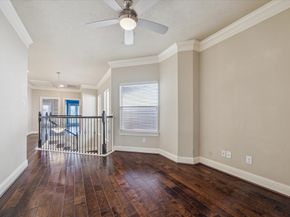 5708 Petty Street B, Houston TX 77007