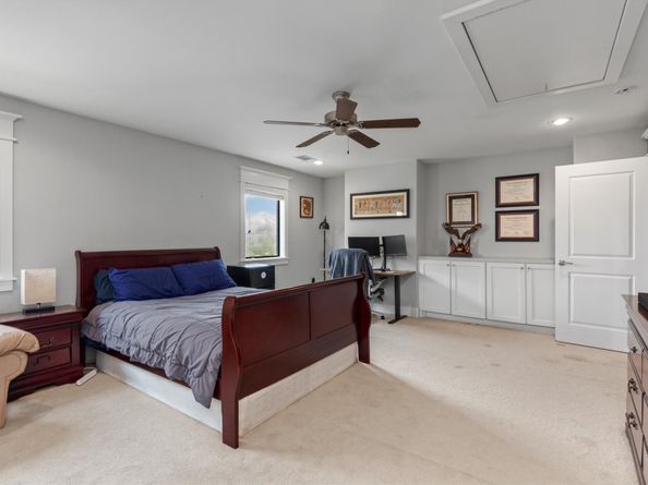 5825 Petty Street, Houston TX 77007