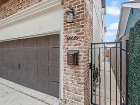 5825 Petty Street, Houston TX 77007