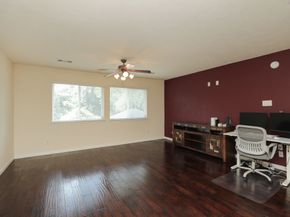 18427 Lakeview Circle, Houston TX 77084