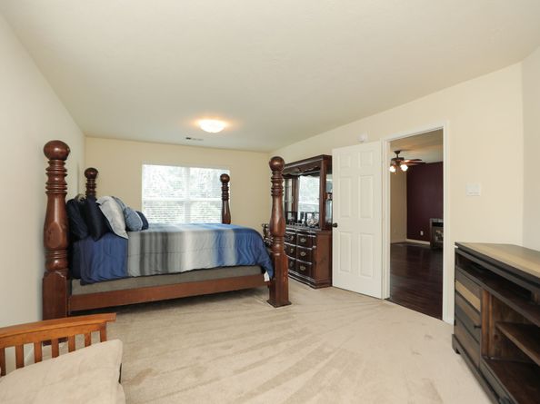 18427 Lakeview Circle, Houston TX 77084