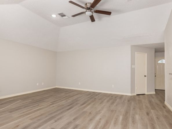 15535 Evergreen Place Drive, Houston TX 77083