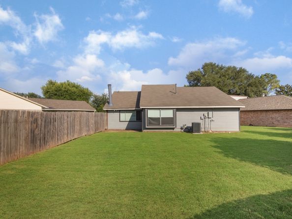 15535 Evergreen Place Drive, Houston TX 77083