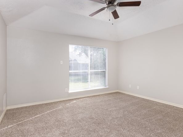 15535 Evergreen Place Drive, Houston TX 77083