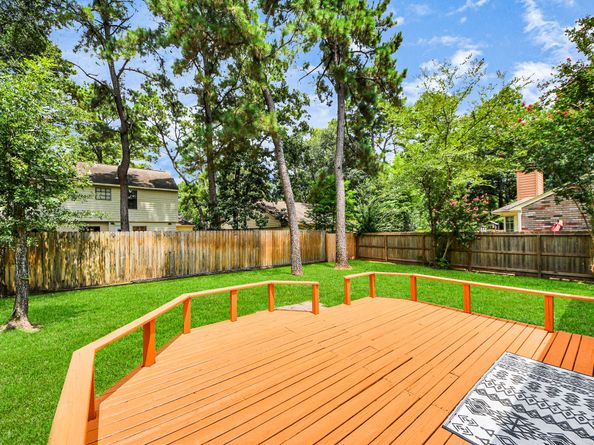 11 W Stony Bridge Court, The Woodlands TX 77381