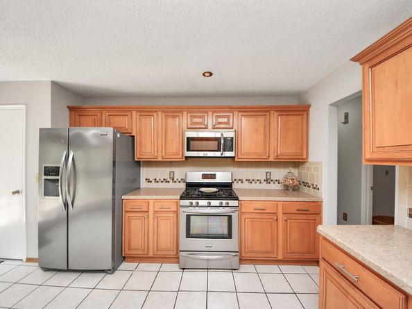 11 W Stony Bridge Court, The Woodlands TX 77381