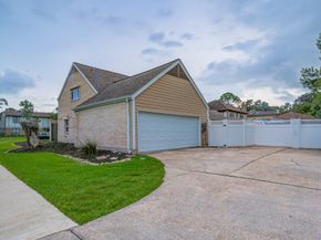 16402 Clearcrest Drive, Houston TX 77059